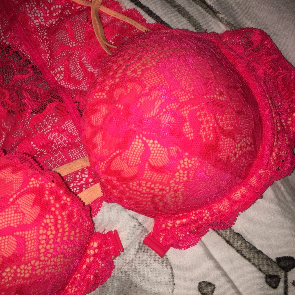 VS PINK Push Up Bra